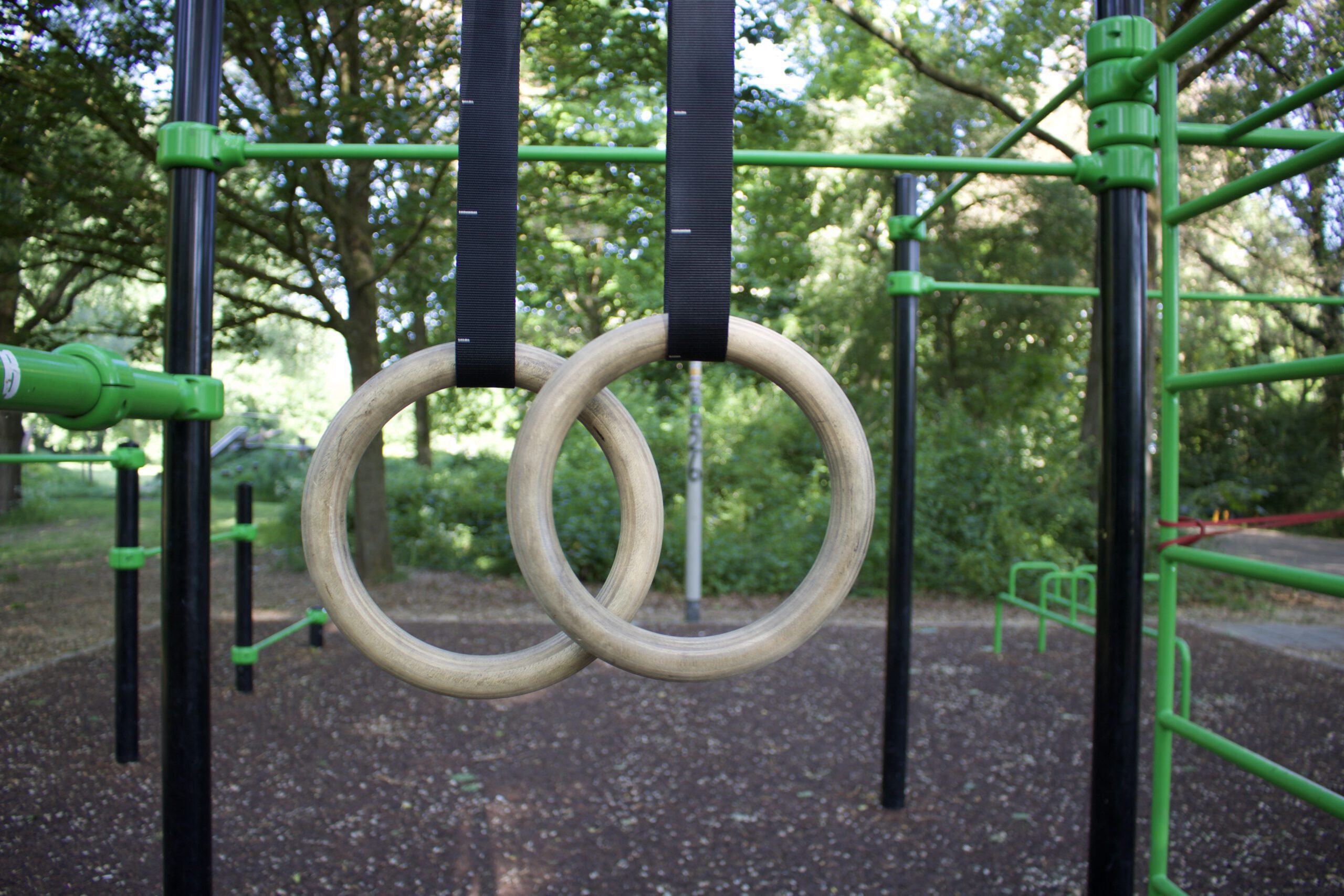 calisthenics equipment rings in the calisthenics park